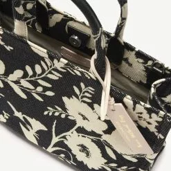 Coccinelle Never Without Bag Flower Jacquard Medium Nera -Coccinelle Negozio Di Vendita E1PB4180201 445 2