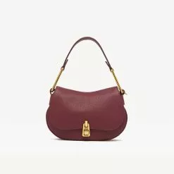 Coccinelle Magie Soft Mini Garnet Red