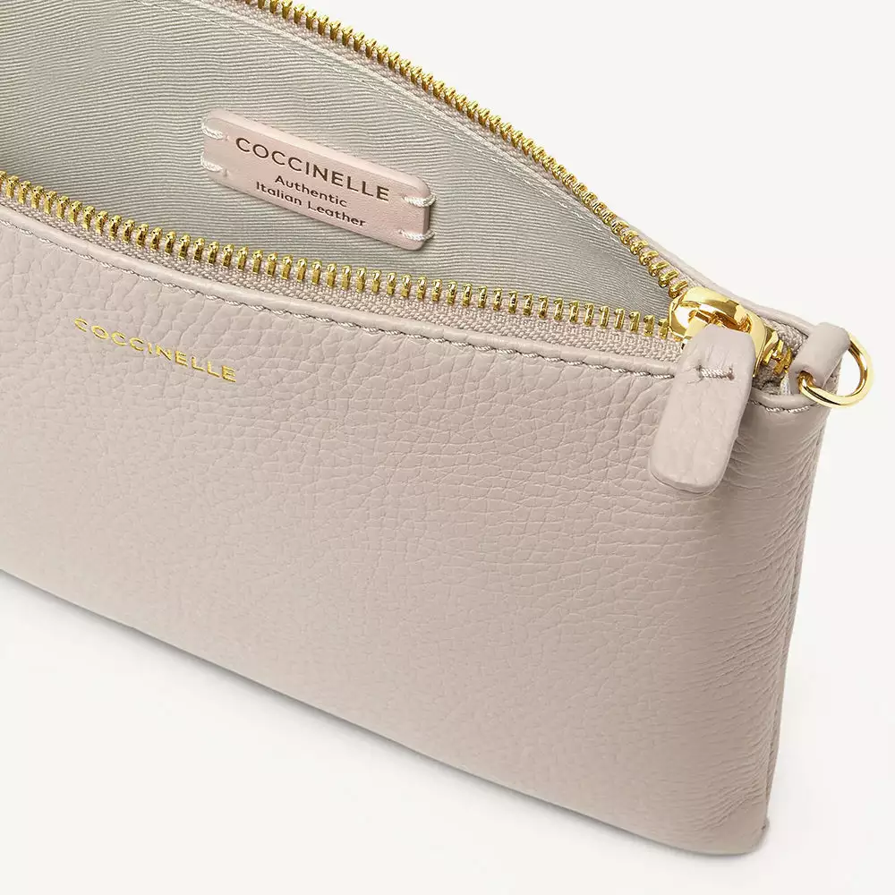 Coccinelle Best Crossbody Small Powder Pink 5 Coccinelle Best Crossbody Small Powder Pink - immagine 3