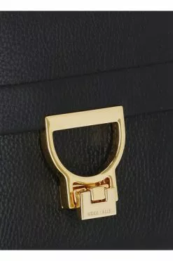 Coccinelle Borse A Tracolla Borsa A Tracolla Black -Coccinelle Negozio Di Vendita b5f4fbd77e46dec4fc7a98c30e985e8f